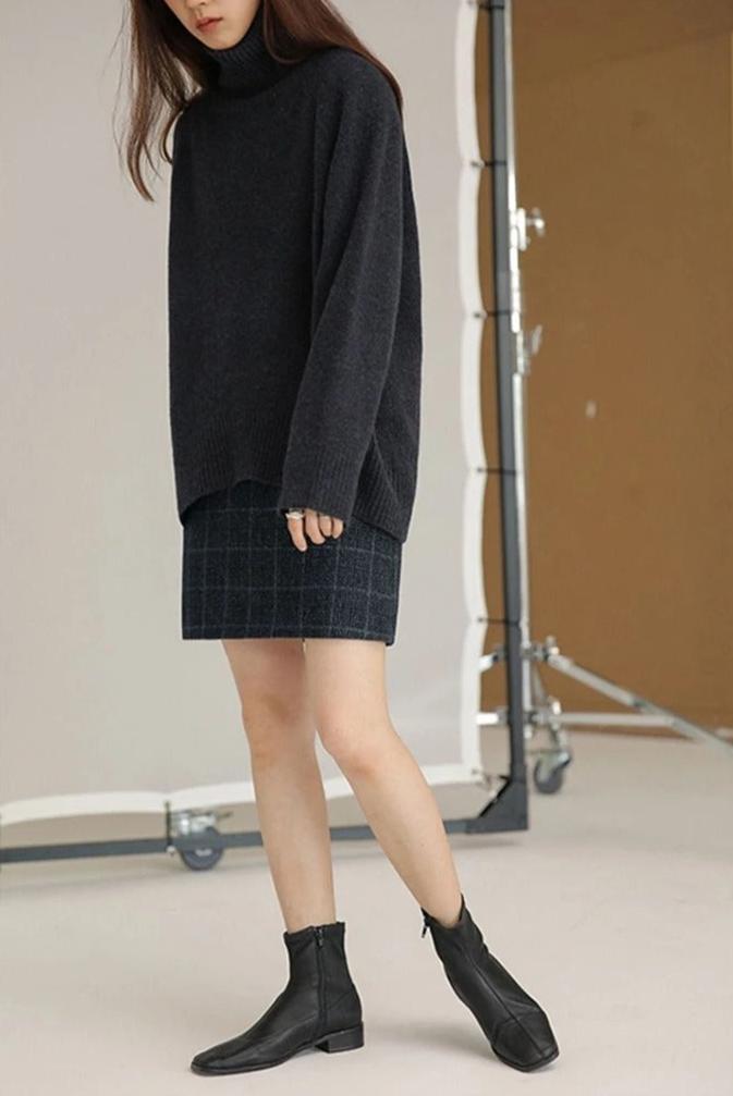 Julia | High Neck Sweater