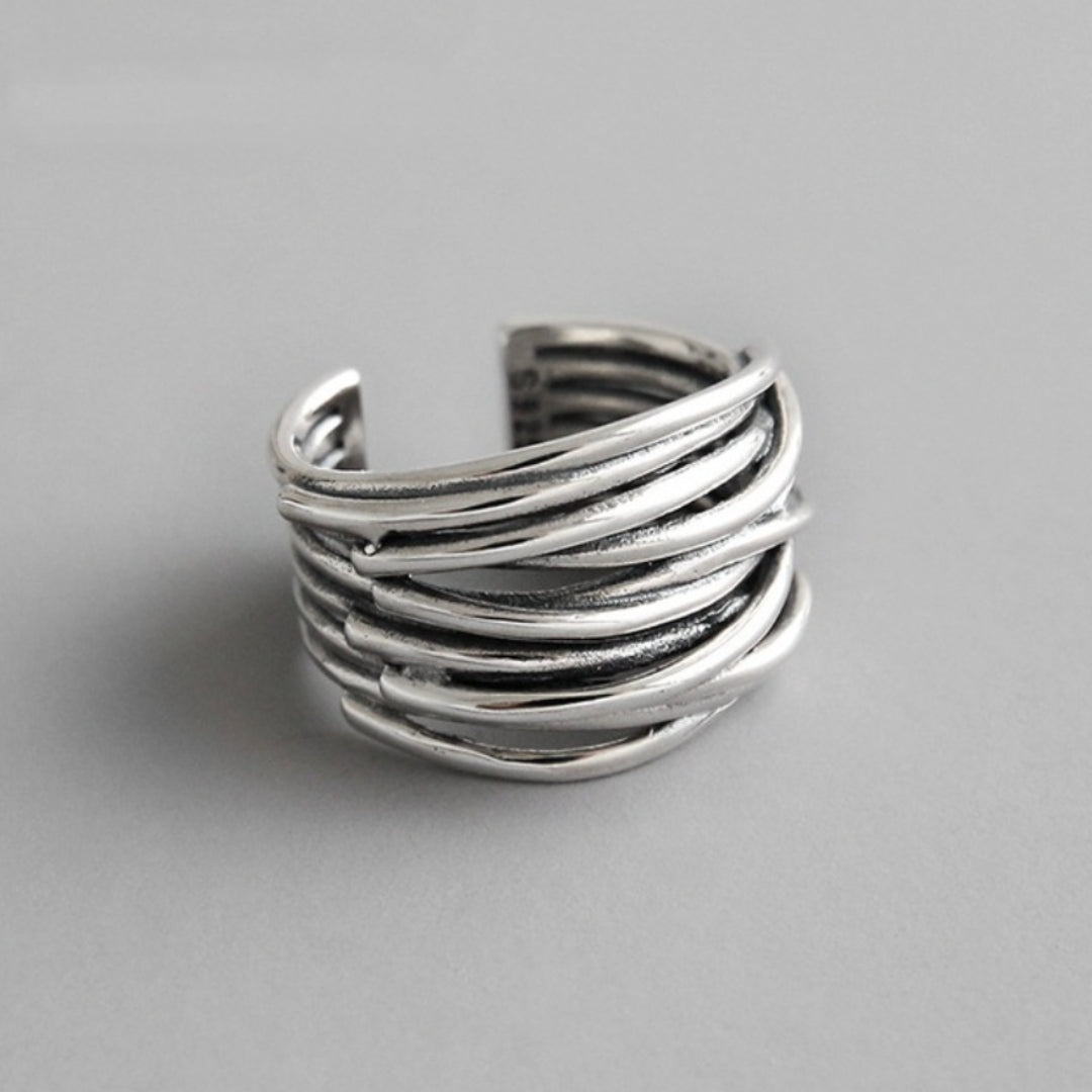 TAYLOR | ELEGANT LAYERED SILVER RING