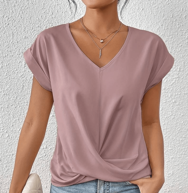 Luna | Tummy Tucking V-neck top