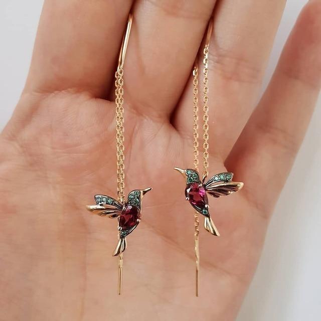 KATNISS | STYLISH HUMMINGBIRD EARRINGS
